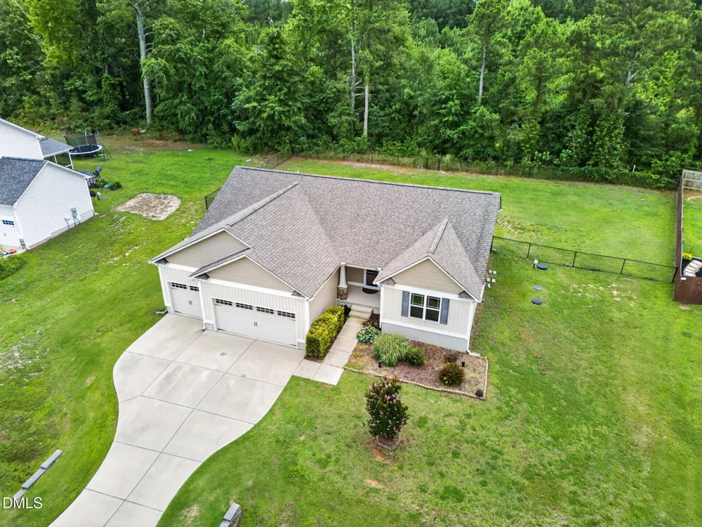 235 Highcroft Circle Benson, NC 27504