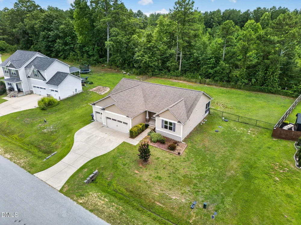 235 Highcroft Circle Benson, NC 27504