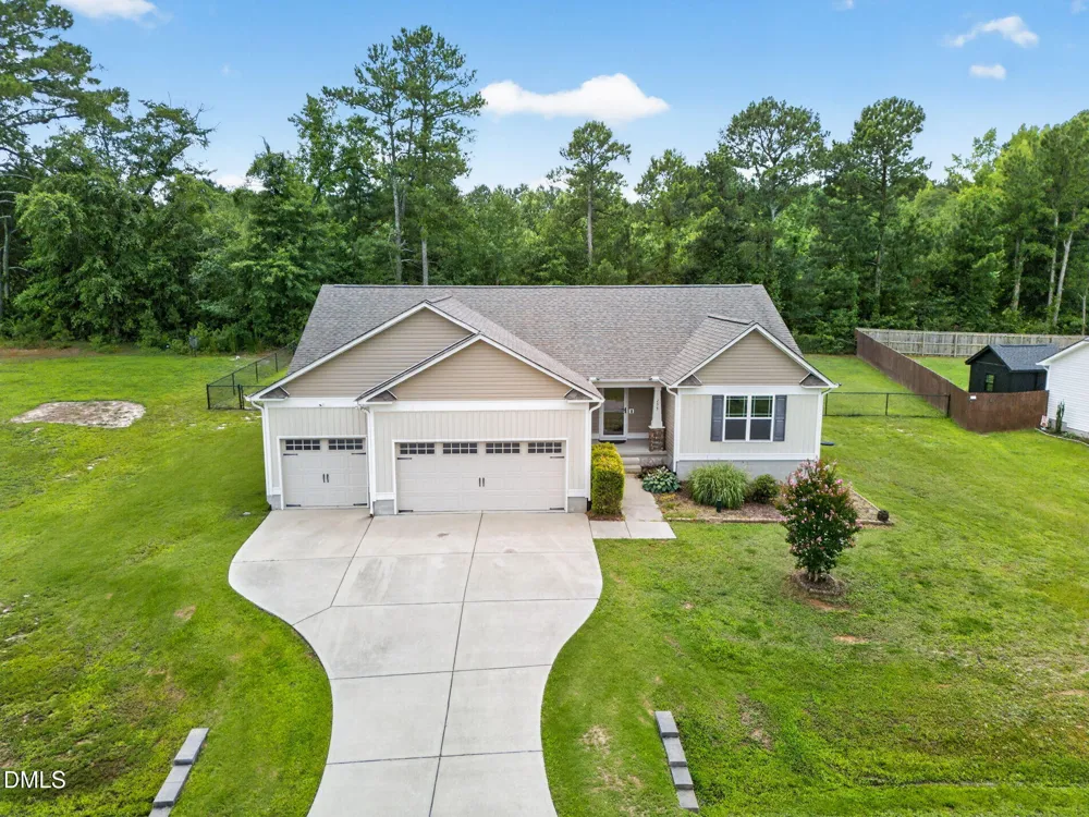 235 Highcroft Circle Benson, NC 27504