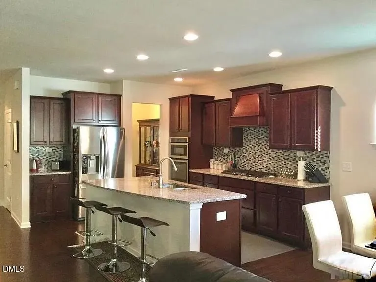 1284 Magnolia Row Trail Apex, NC 27502