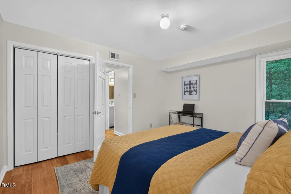 207 Holly Ridge Chapel Hill, NC 27516