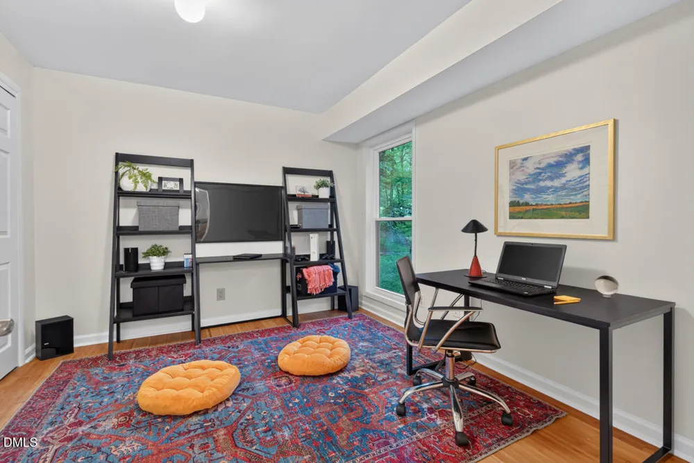 207 Holly Ridge Chapel Hill, NC 27516