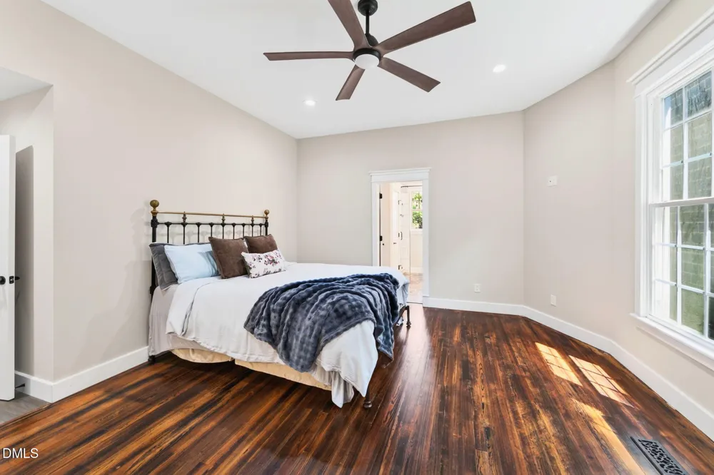 309 Maple Street Graham, NC 27253