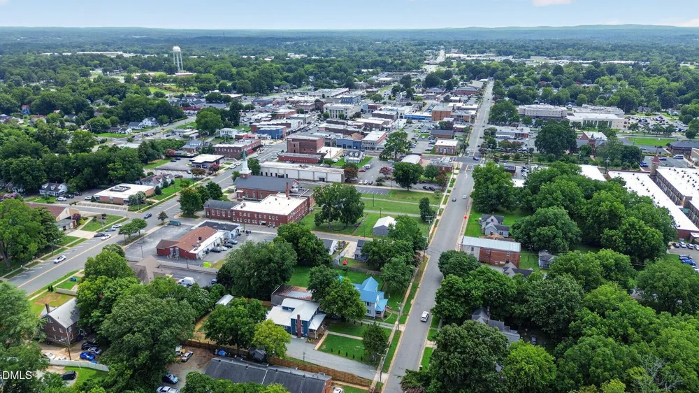 309 Maple Street Graham, NC 27253