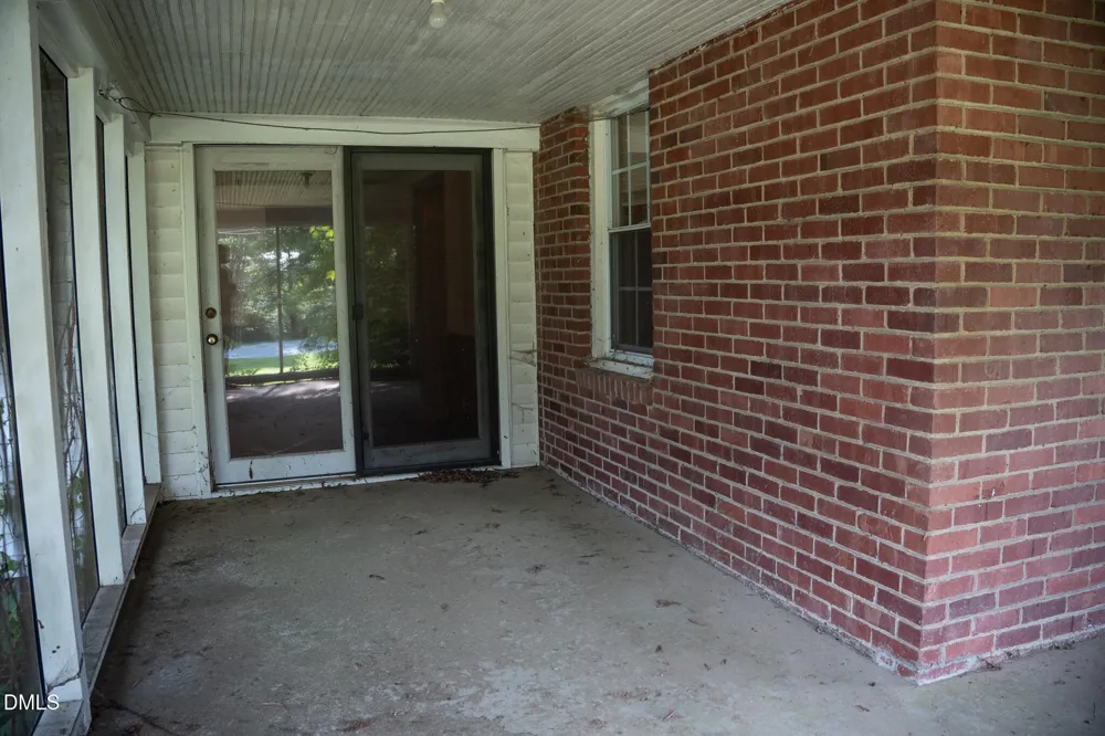 1179 Nc-87 Elon, NC 27244