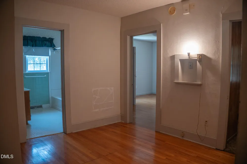1179 Nc-87 Elon, NC 27244