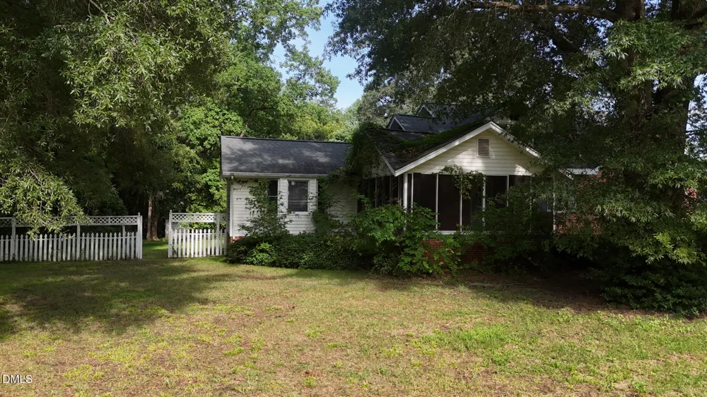 1179 Nc-87 Elon, NC 27244