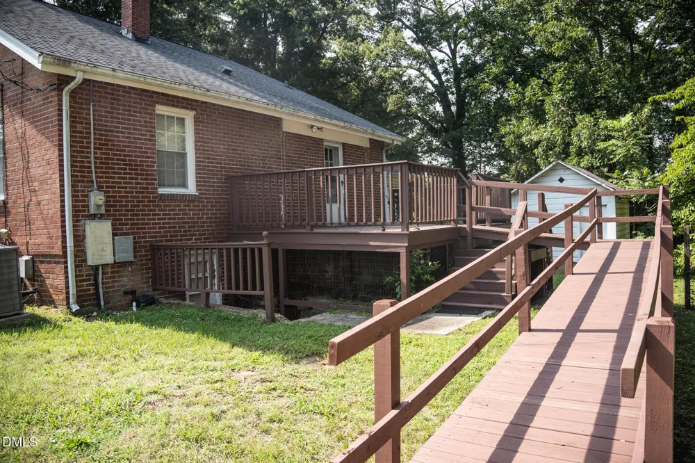 1179 Nc-87 Elon, NC 27244