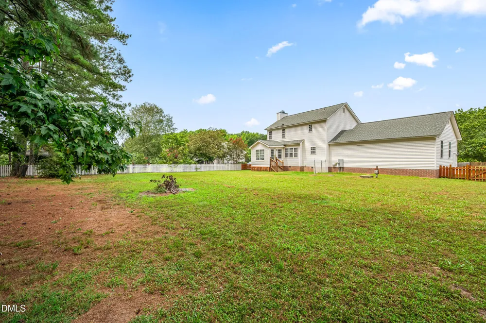 1625 Tall Cane Circle Willow Springs, NC 27592