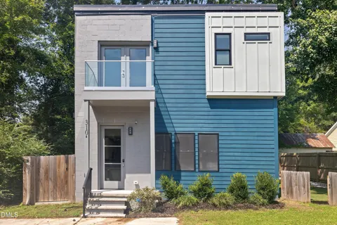 310 Truce Street #B
