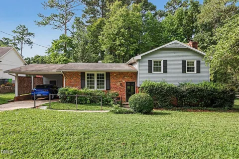 5001 Yadkin Drive