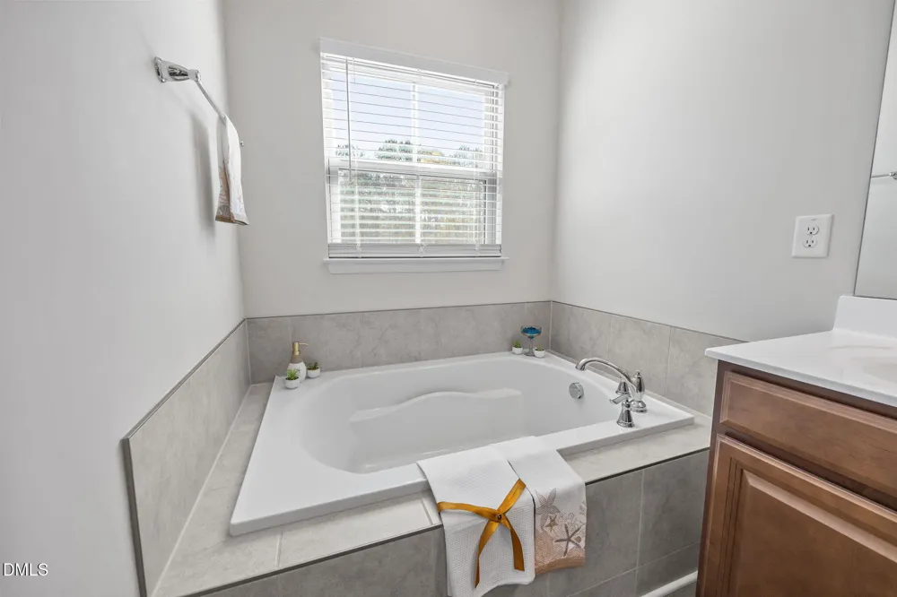 816 Channing Park Circle Cary, NC 27519