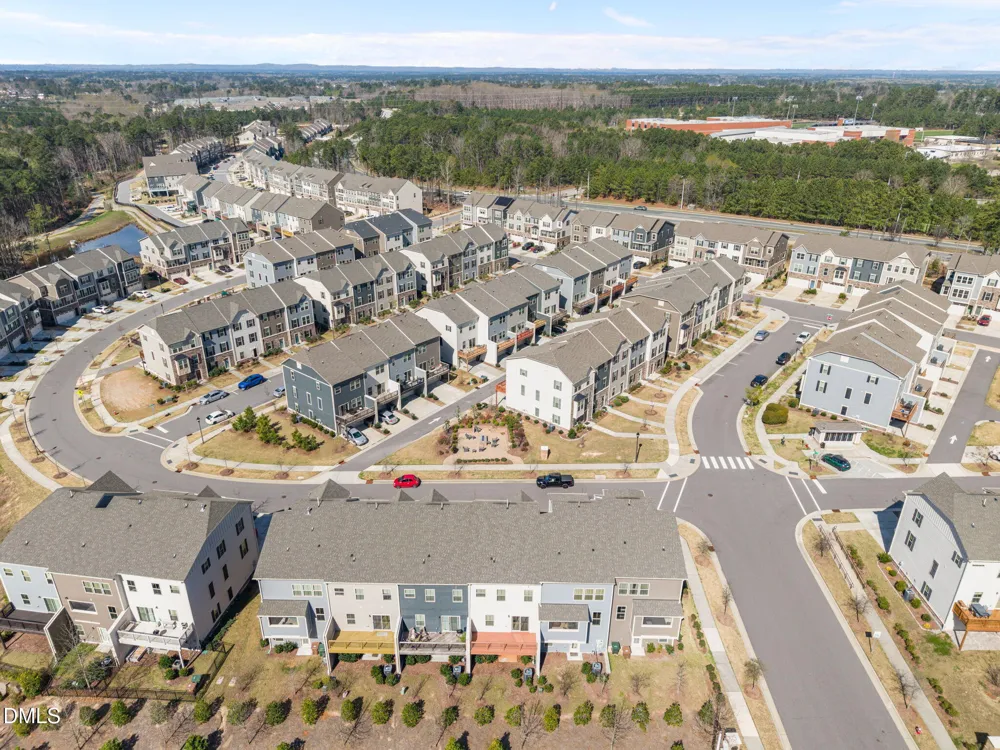 816 Channing Park Circle Cary, NC 27519