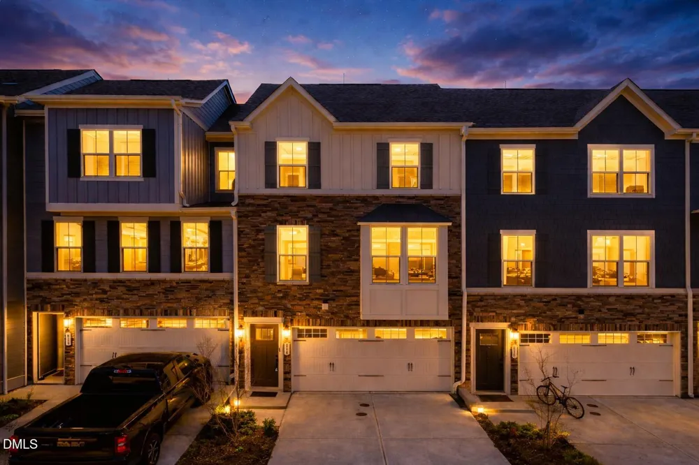816 Channing Park Circle Cary, NC 27519