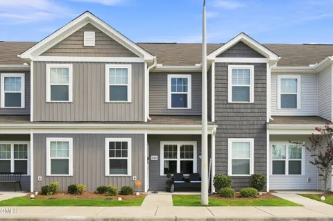 240 Yorktown Lane