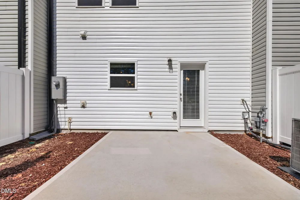 424 Barrington Ky Drive Zebulon, NC 27597