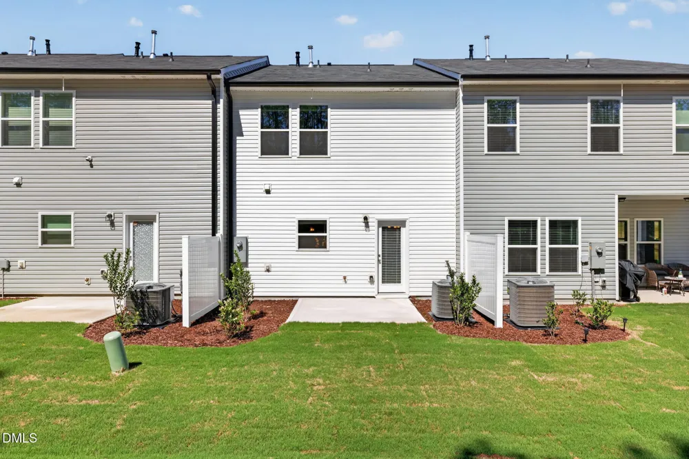 424 Barrington Ky Drive Zebulon, NC 27597