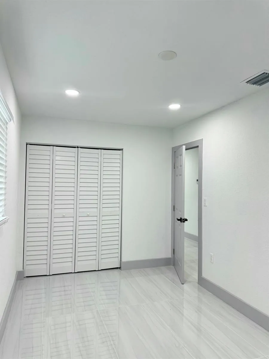 405 E STREET Lake Worth, FL 33460