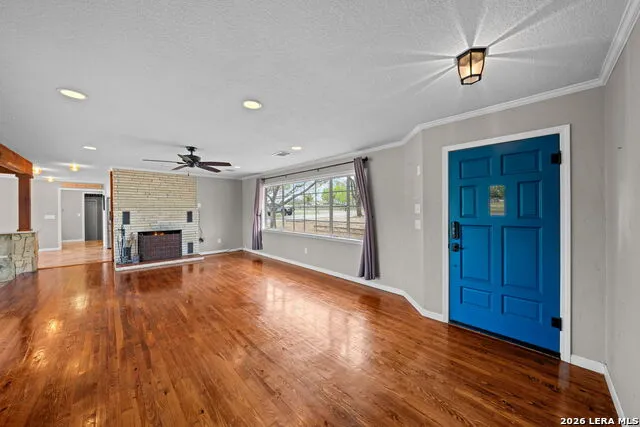 1094 Harper Road Kerrville, TX 78028