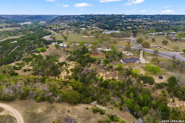 1094 Harper Road Kerrville, TX 78028