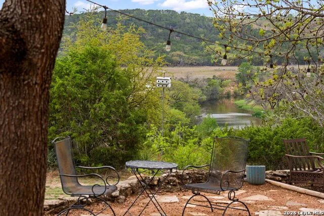 1094 Harper Road Kerrville, TX 78028
