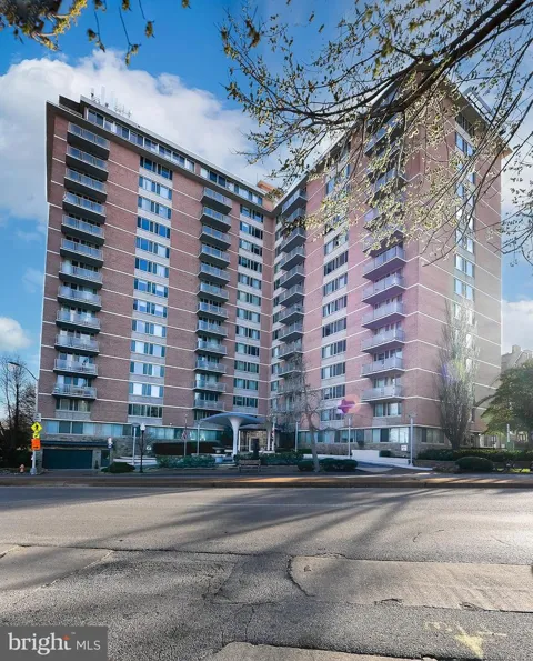 1 E UNIVERSITY PARKWAY #409