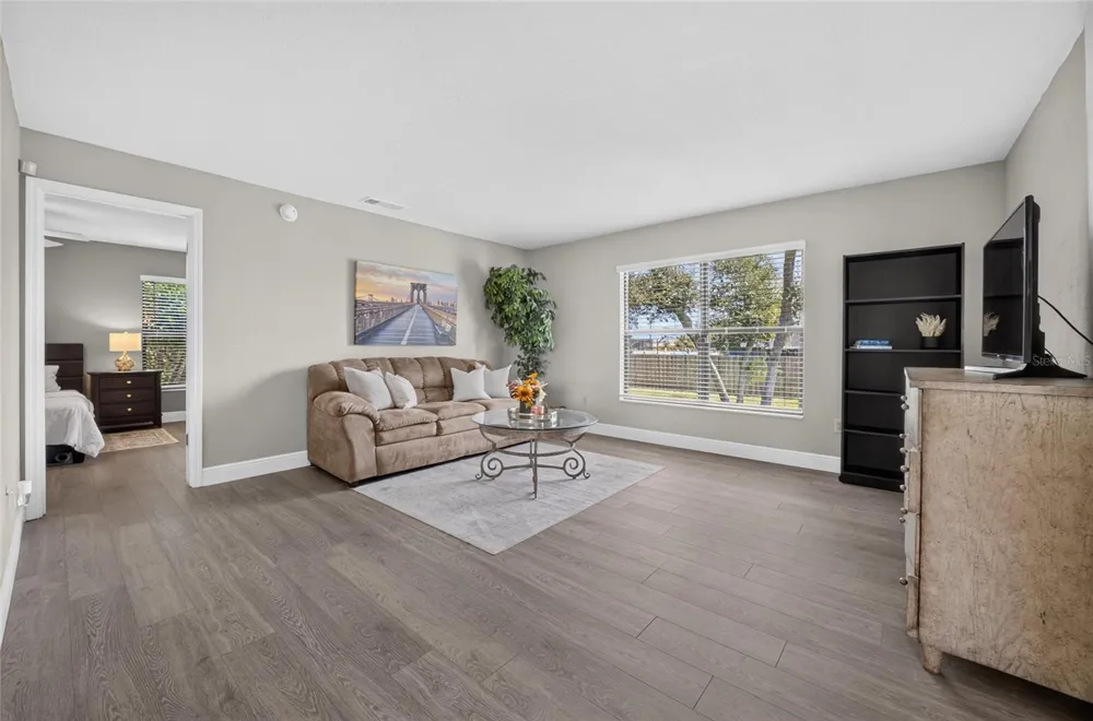 2495 E TIPTON DRIVE Deltona, FL 32738
