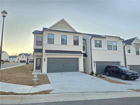 1704 Harper Lily Lane