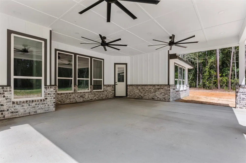 4190 Duroc Court Cleveland, TX 77328