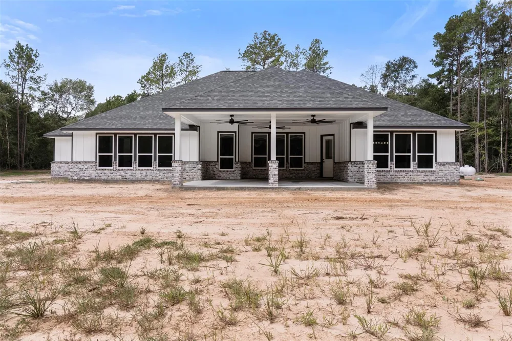 4190 Duroc Court Cleveland, TX 77328