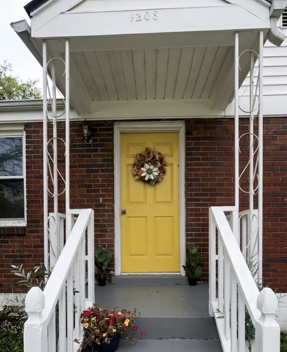 1208 Barry Dr Madison, TN 37115