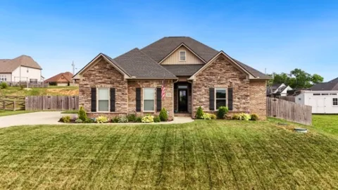 2608 Etna Dr