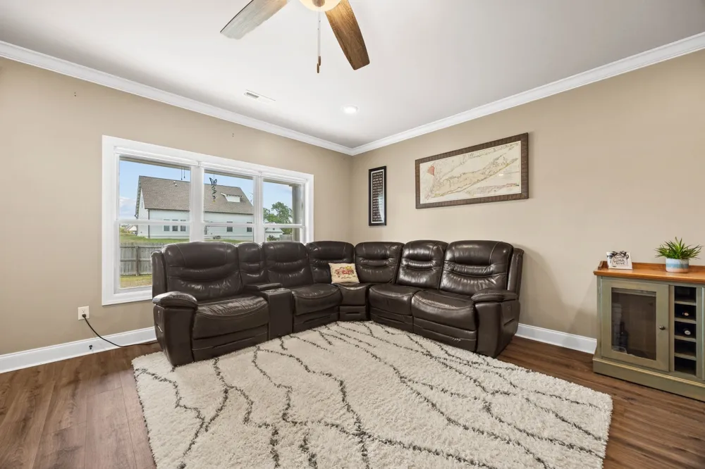 2608 Etna Dr Chapel Hill, TN 37034