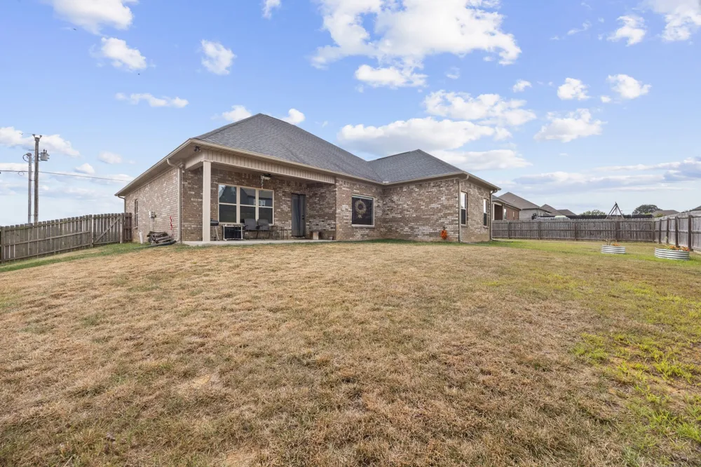 2608 Etna Dr Chapel Hill, TN 37034