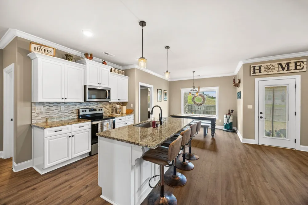 2608 Etna Dr Chapel Hill, TN 37034