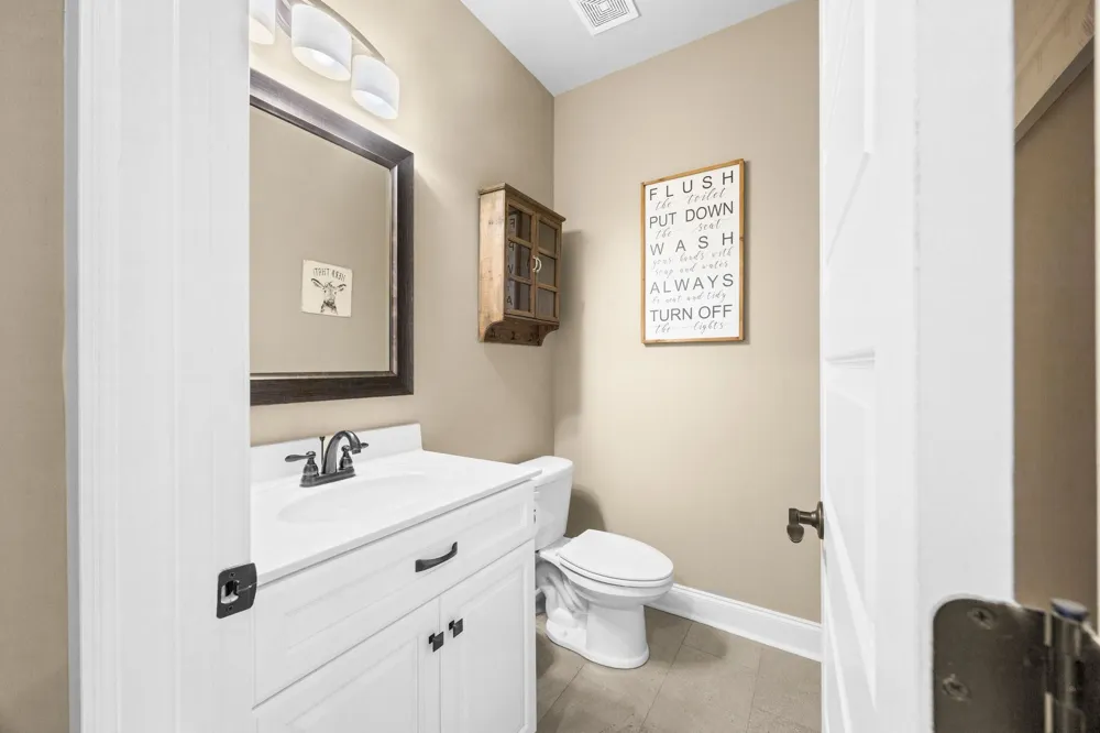 2608 Etna Dr Chapel Hill, TN 37034