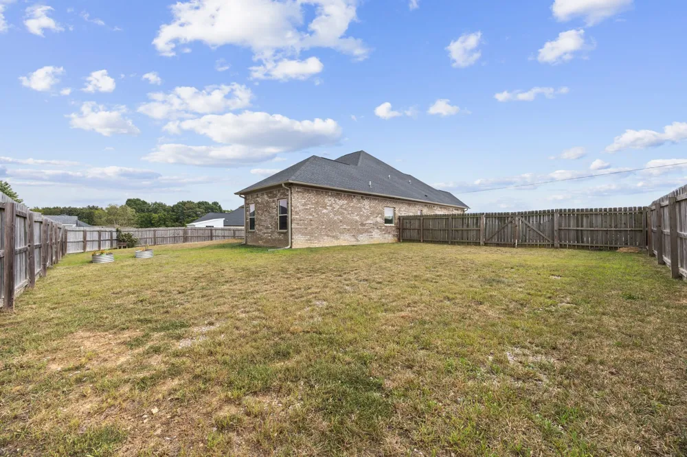 2608 Etna Dr Chapel Hill, TN 37034