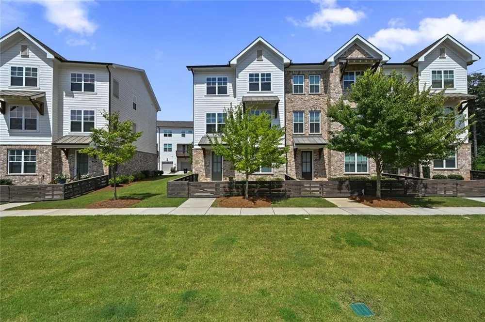 3352 Acorn Harvest Lane Suwanee, GA 30024