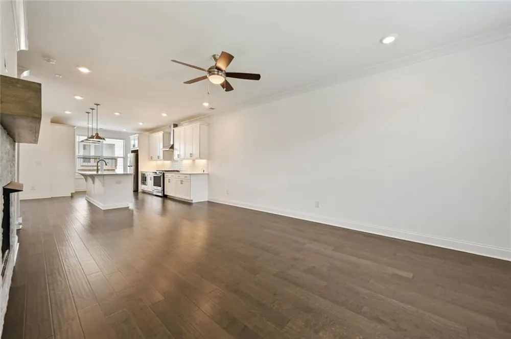 3352 Acorn Harvest Lane Suwanee, GA 30024