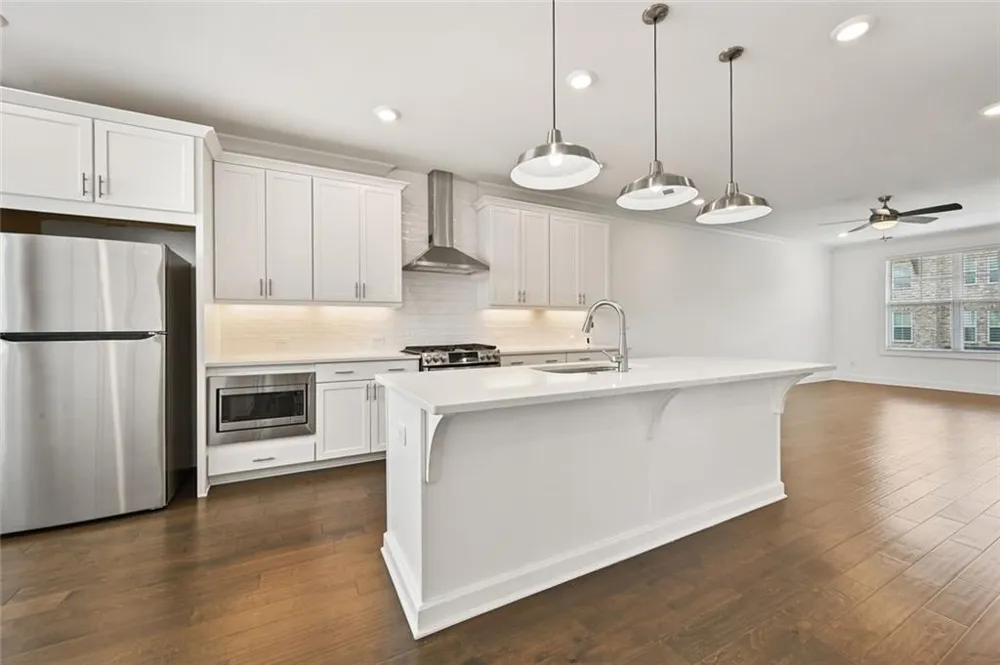 3352 Acorn Harvest Lane Suwanee, GA 30024