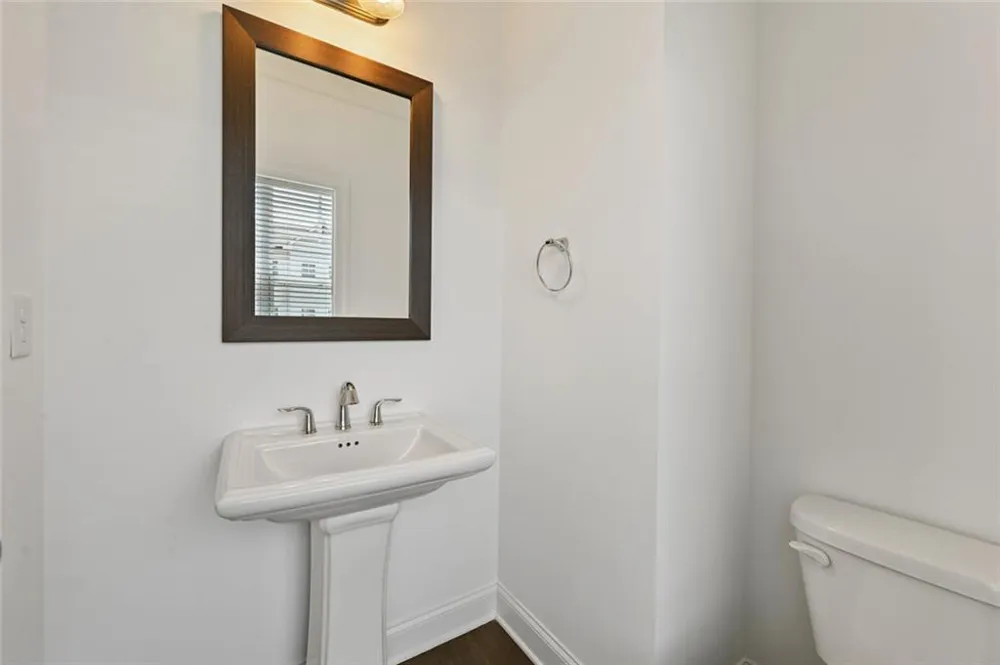 3352 Acorn Harvest Lane Suwanee, GA 30024