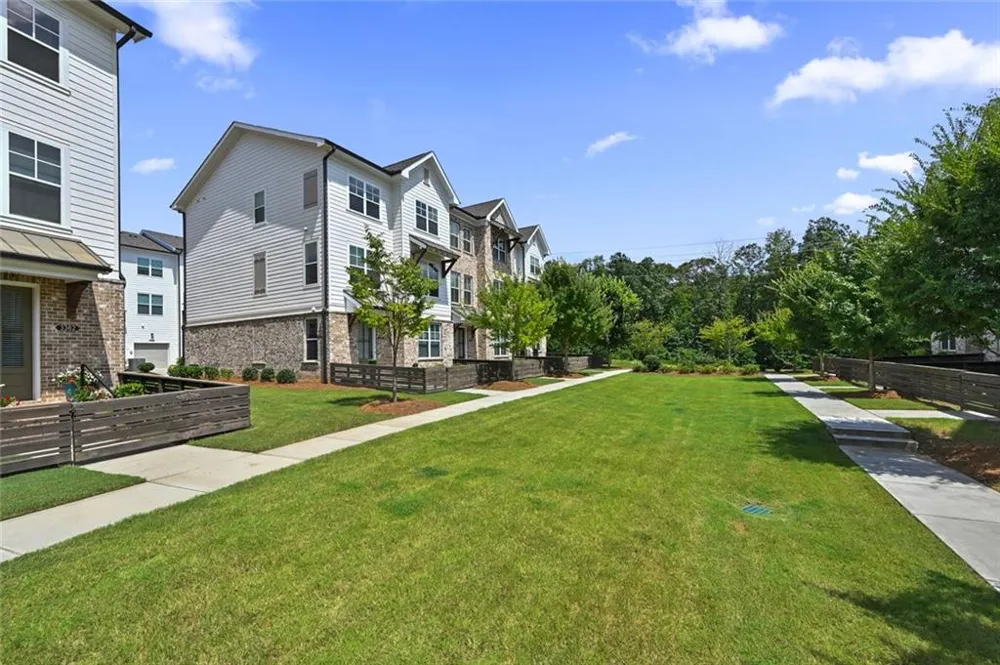 3352 Acorn Harvest Lane Suwanee, GA 30024