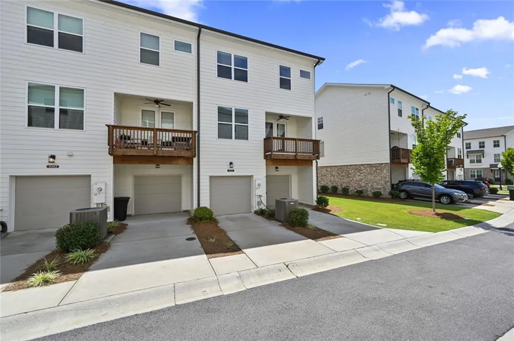 3352 Acorn Harvest Lane Suwanee, GA 30024