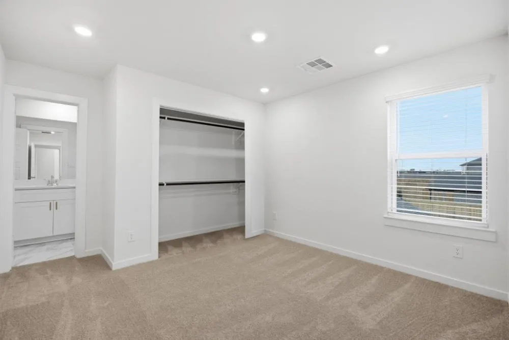 2403 Outpost Canyon Drive Iowa Colony, TX 77583