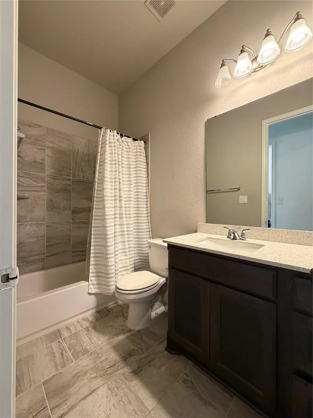 3319 Sky Run Court Missouri City, TX 77459