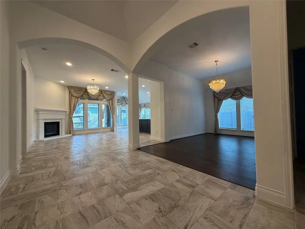 3319 Sky Run Court Missouri City, TX 77459