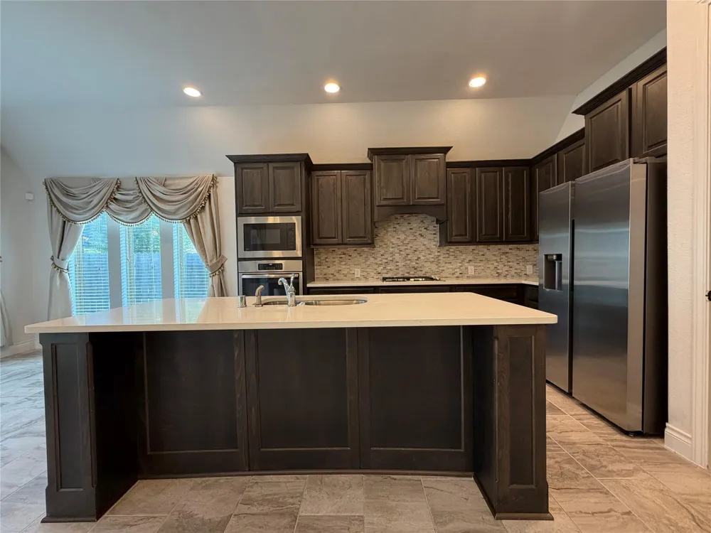 3319 Sky Run Court Missouri City, TX 77459
