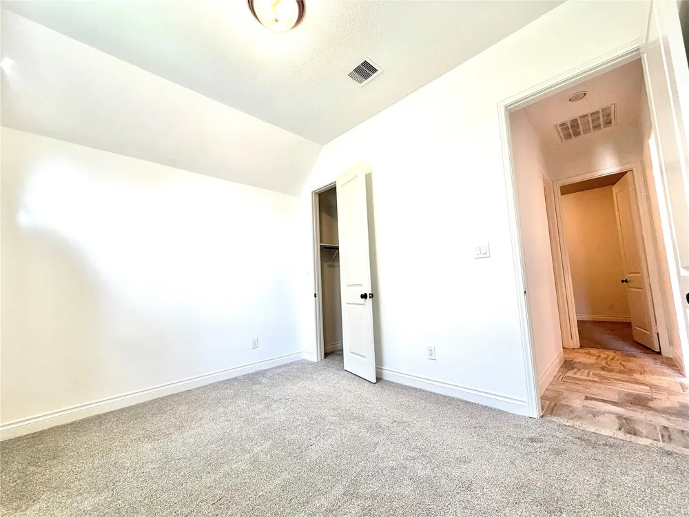 3319 Sky Run Court Missouri City, TX 77459