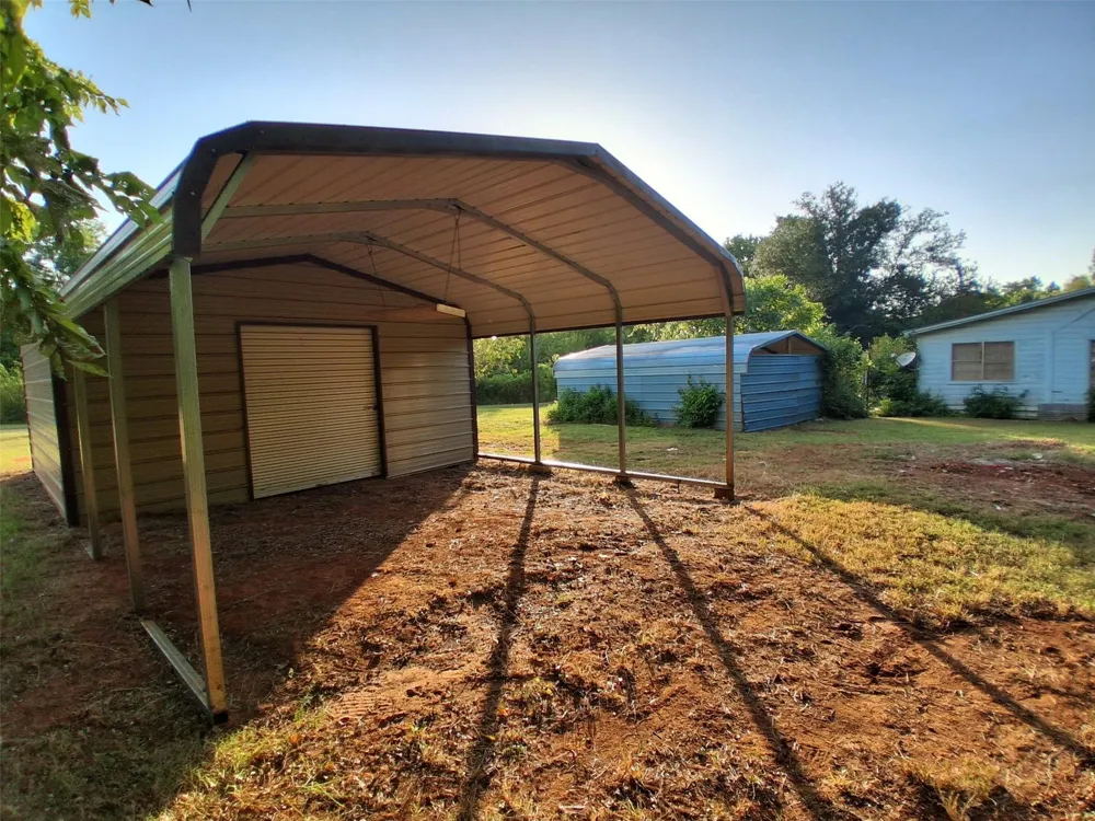 161 An County Road 126 Elkhart, TX 75839