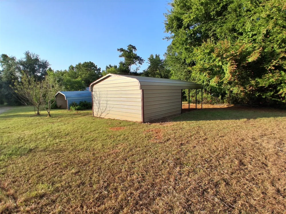 161 An County Road 126 Elkhart, TX 75839